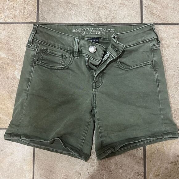 American Eagle Outfitters Pants - American eagle shorts 
